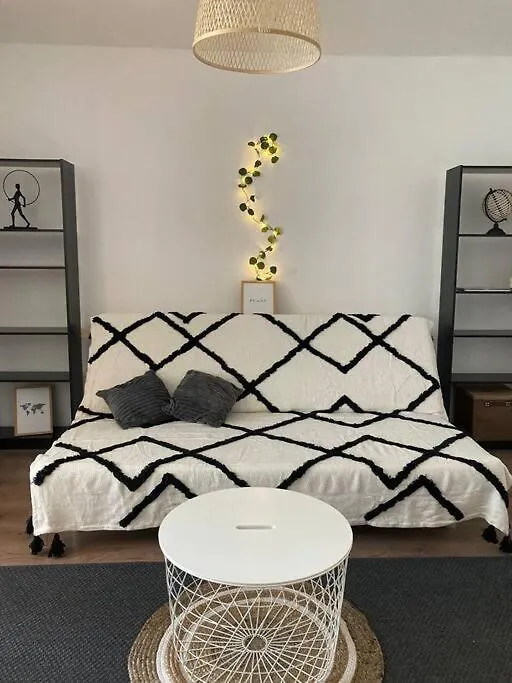 Zen Studio In The Heart Of Bucharest