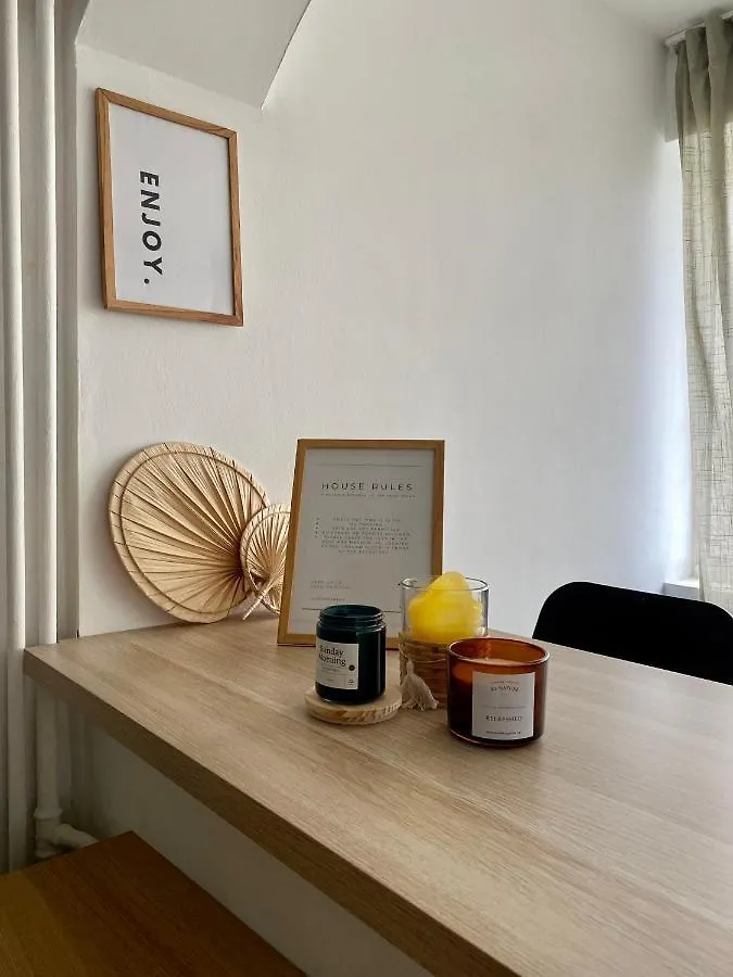 Apartment Zen Studio In The Heart Of Bucharest